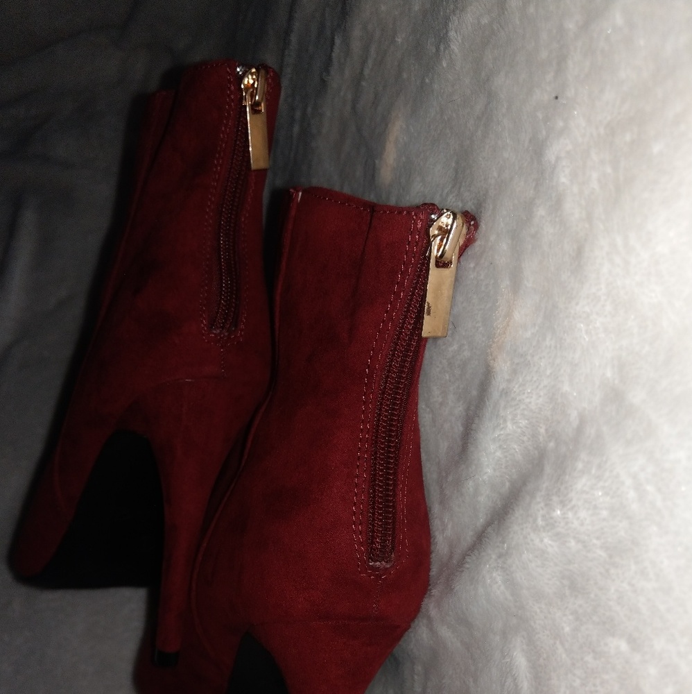 Booties ***NEW 😍😍 - Picture 4 of 7